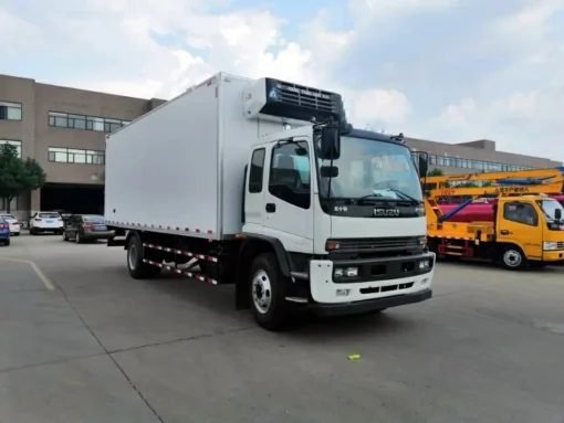 Trailer Truck Service in UAE